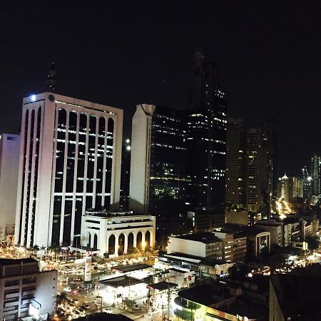 Dragonlink Suites @ Bel-Air Soho Makati City Esterno foto